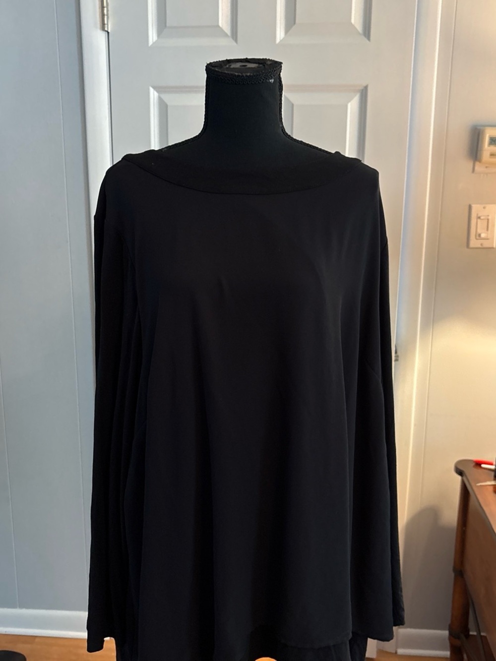 J. Jill Black Long Sleeve Tunic Top